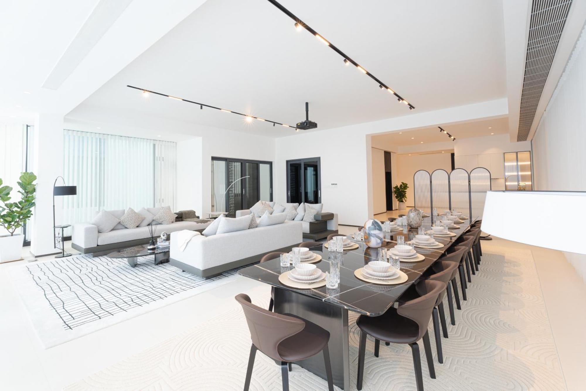 One Riviera Hotel And Residences Ban Souanmone Exterior photo